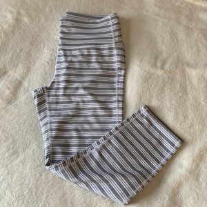 Athleta cropped leggings